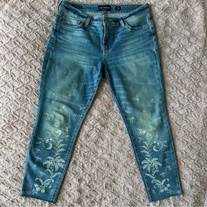 Lucky Brand Candiani Floral Embroidered Ankle Jeans, Distressed Ankle Hem, Sz 12